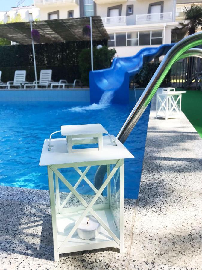 Club Hotel Residence Cesenatico Dış mekan fotoğraf