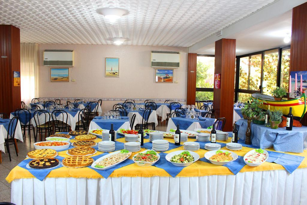 Club Hotel Residence Cesenatico Dış mekan fotoğraf